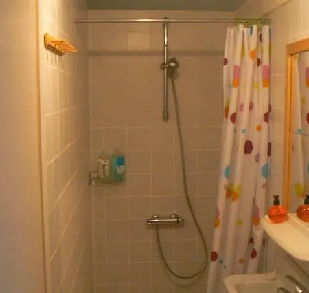 Harry's Place Apartment *
