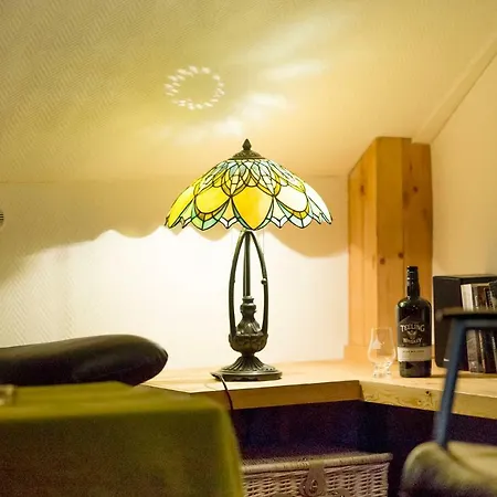 Harry's Place Apartment